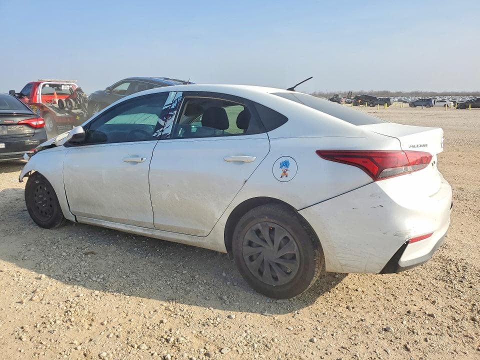 2021 HYUNDAI ACCENT SE 2