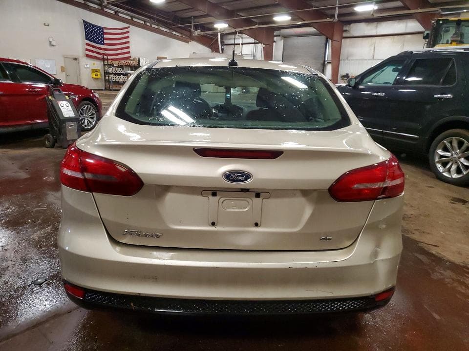 2017 FORD FOCUS SE 6