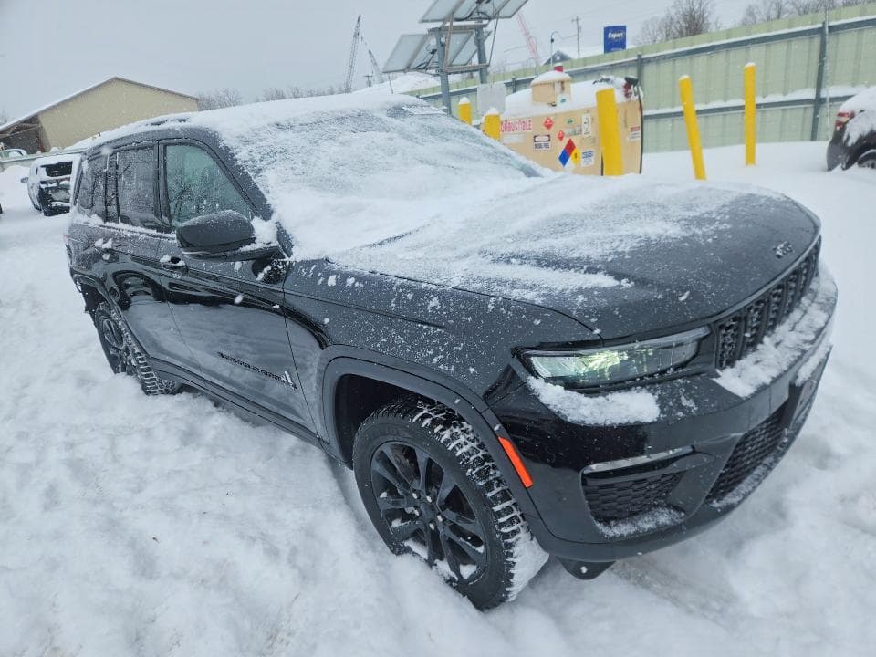 2025 JEEP GRAND CHEROKEE LIMITED 4