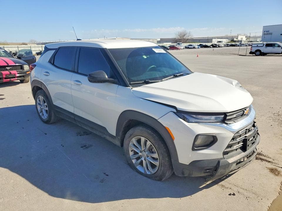 2023 CHEVROLET TRAILBLAZER LS 4