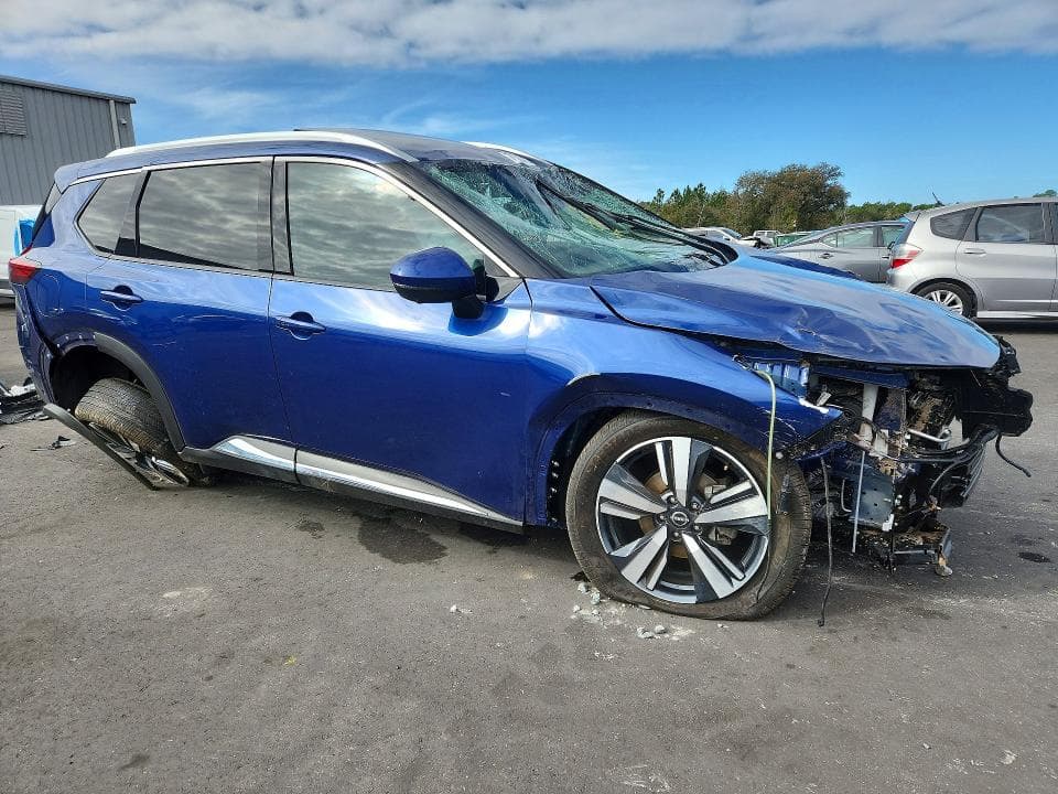 2023 NISSAN ROGUE PLATINUM 4