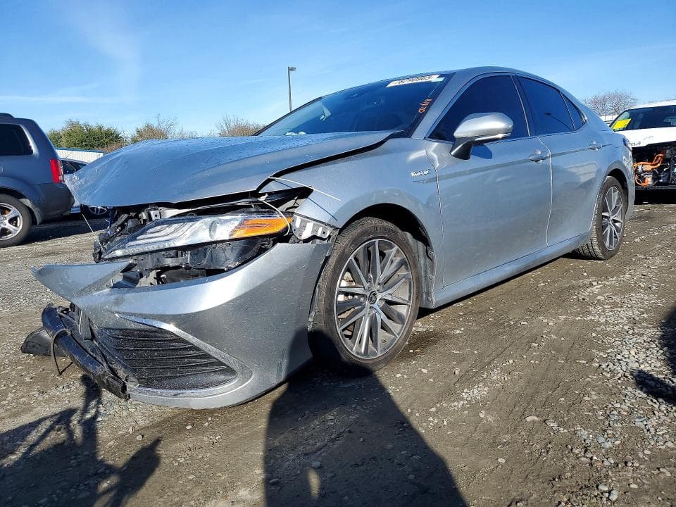 2021 TOYOTA CAMRY HYBRID XLE - 1