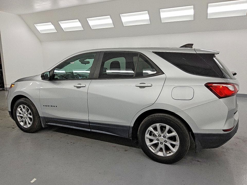 2021 CHEVROLET EQUINOX LS 2