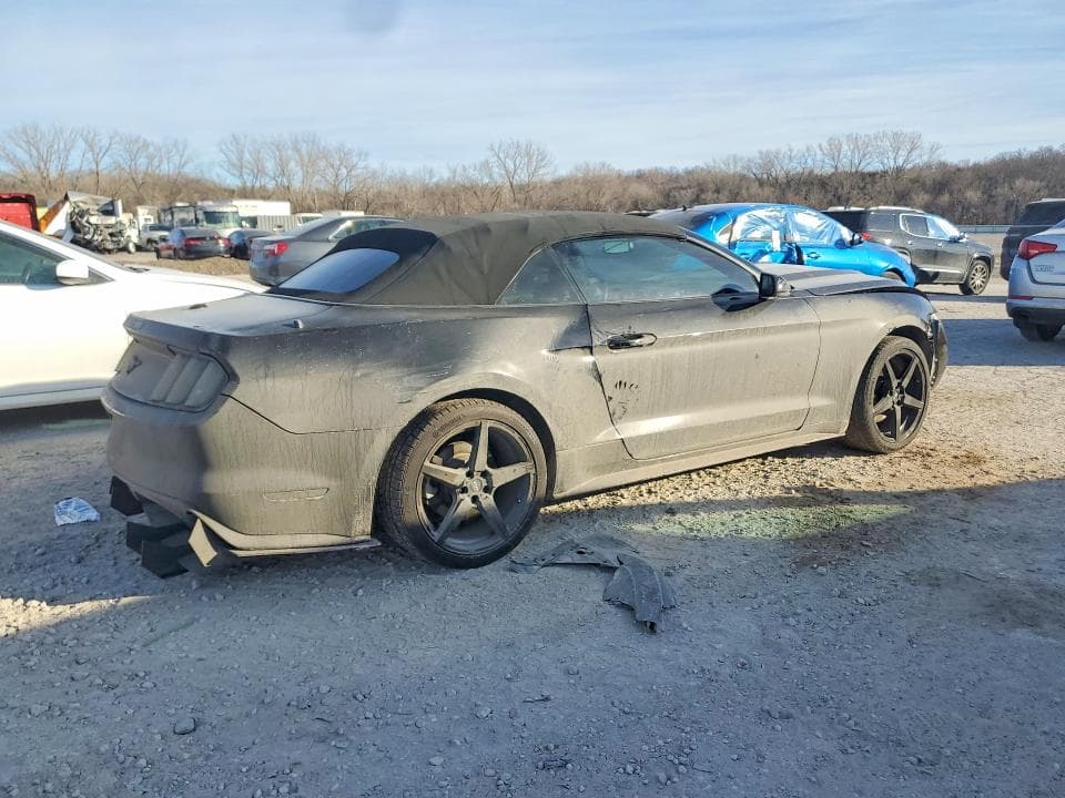 2017 FORD MUSTANG 3