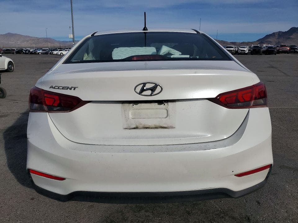 2018 HYUNDAI ACCENT SE 6
