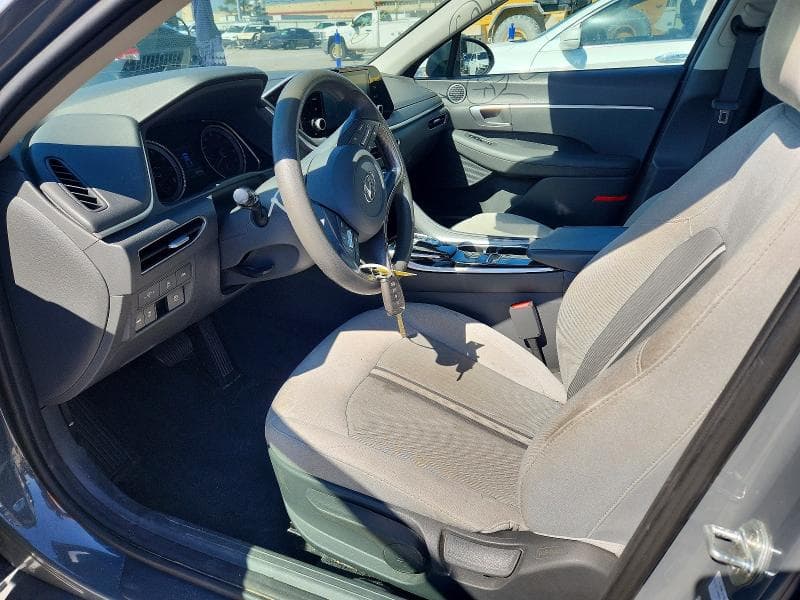 2020 HYUNDAI SONATA SE 7