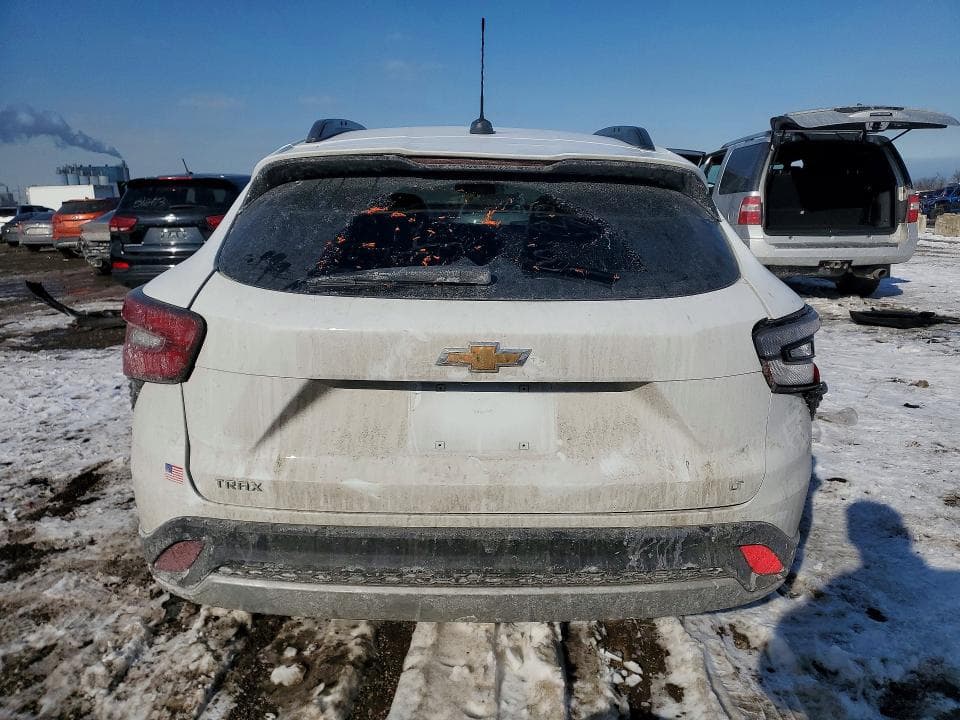 2025 CHEVROLET TRAX 1LT 6