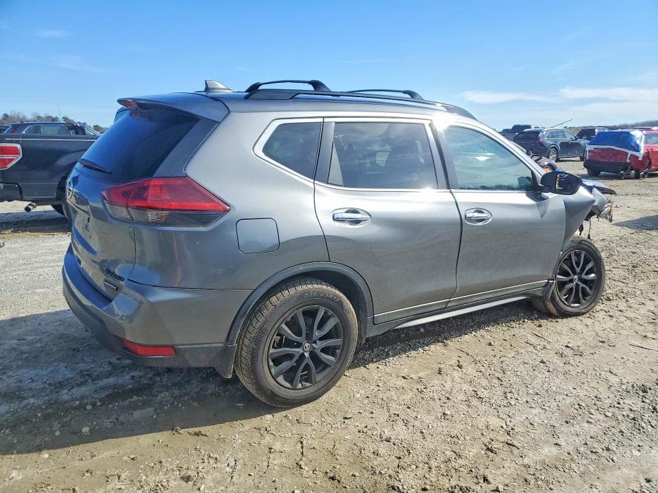 2018 NISSAN ROGUE S 3