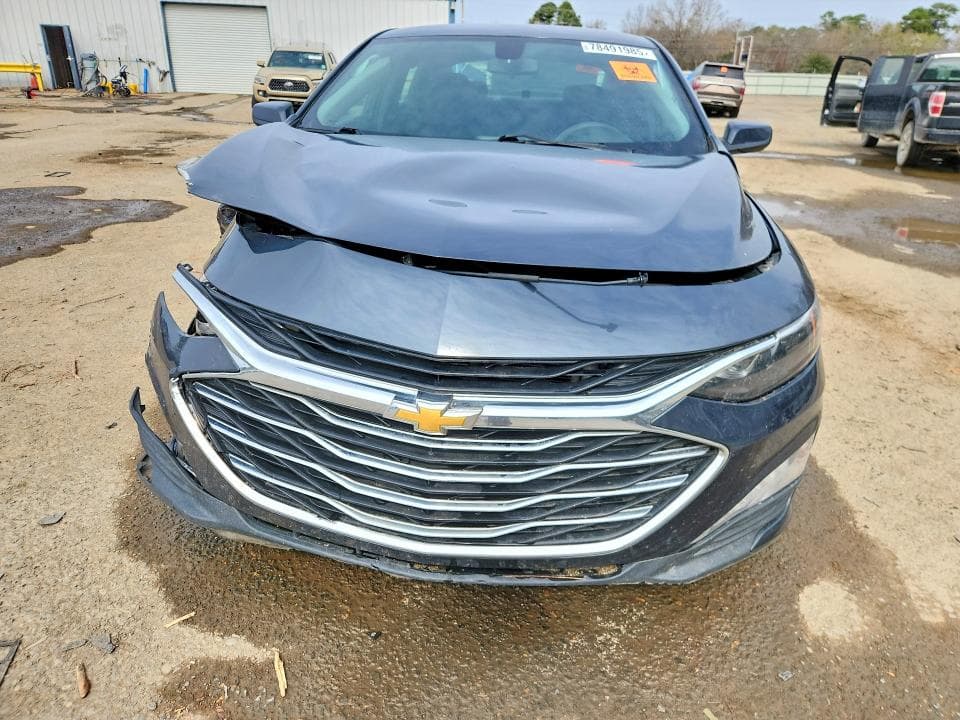 2020 CHEVROLET MALIBU LT 5