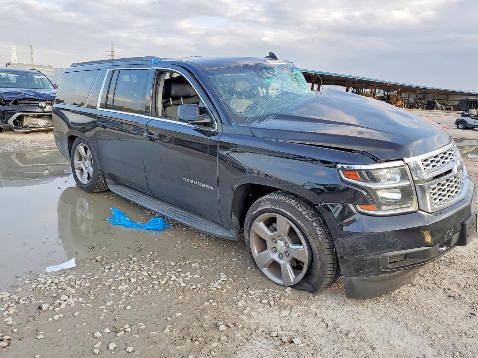 2017 CHEVROLET SUBURBAN C1500 LT 4