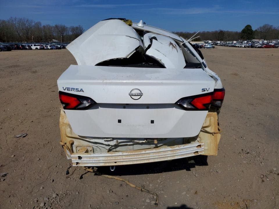 2024 NISSAN VERSA SV 6