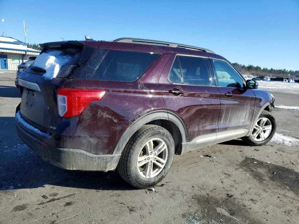 2023 FORD EXPLORER XLT 3
