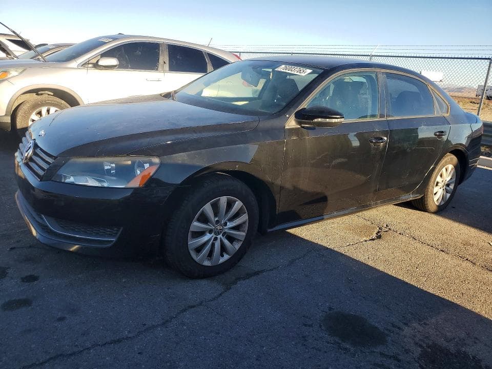 2012 VOLKSWAGEN PASSAT S - 1