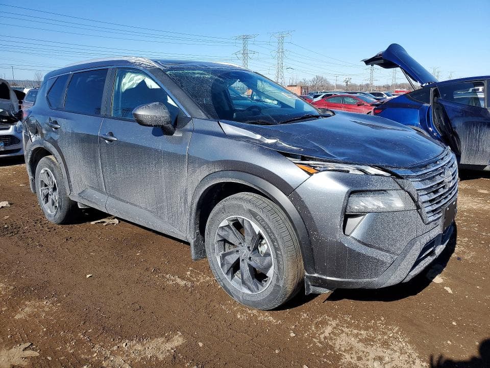 2025 NISSAN ROGUE SV 4