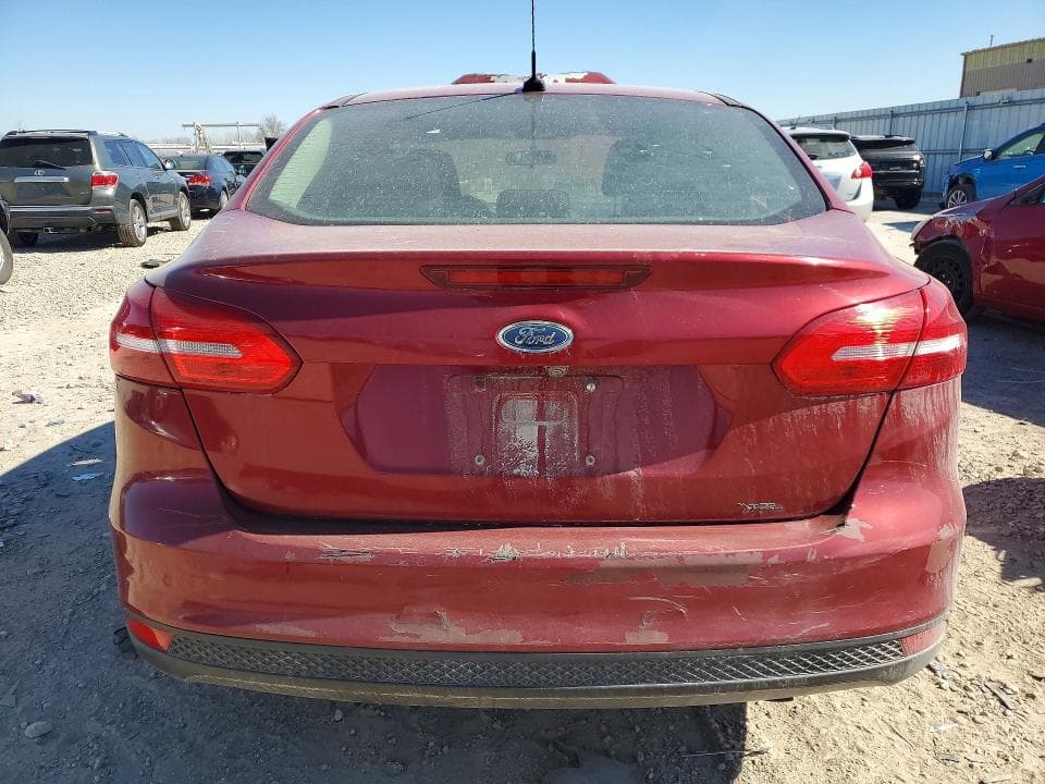 2017 FORD FOCUS SE 6
