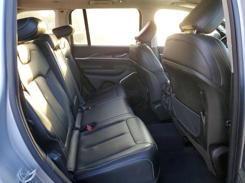 2023 JEEP GRAND CHEROKEE LIMITED 4XE 11