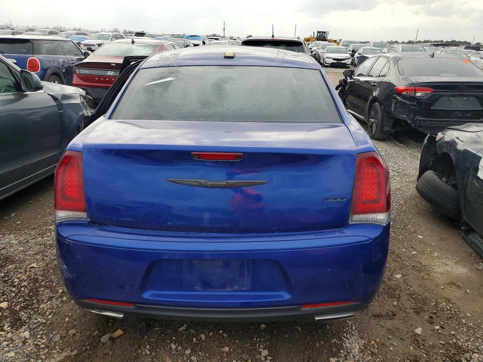 2020 CHRYSLER 300 TOURING 6