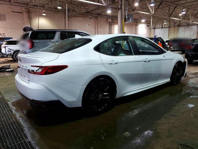2025 TOYOTA CAMRY SE 3