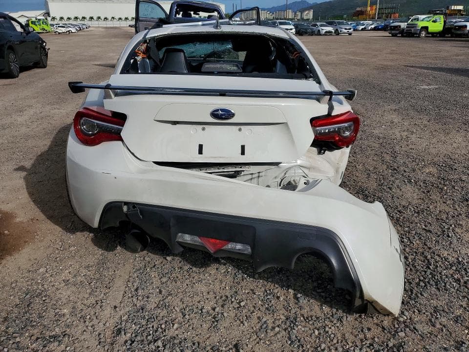 2017 SUBARU BRZ 2.0 LIMITED 6