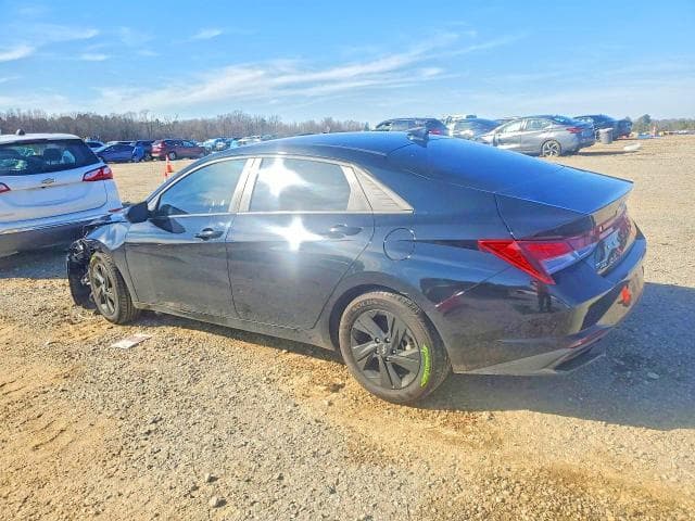 2023 HYUNDAI ELANTRA SEL 2