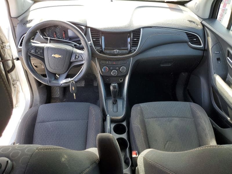 2020 CHEVROLET TRAX LS 8