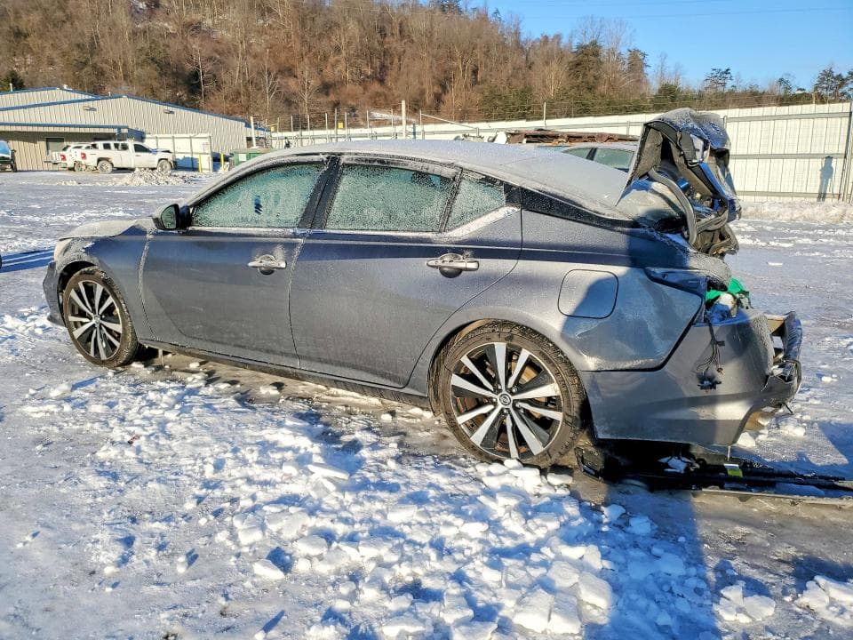 2020 NISSAN ALTIMA SR 2
