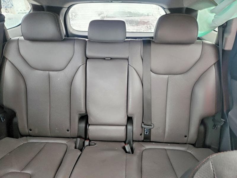 2019 HYUNDAI SANTA FE LIMITED 10