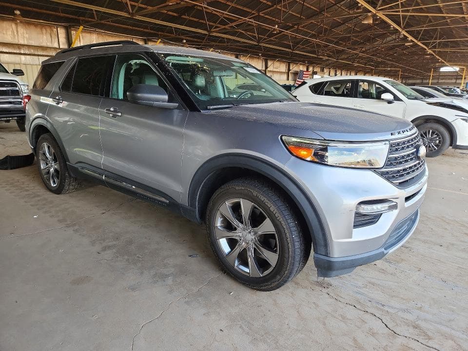 2022 FORD EXPLORER XLT 4