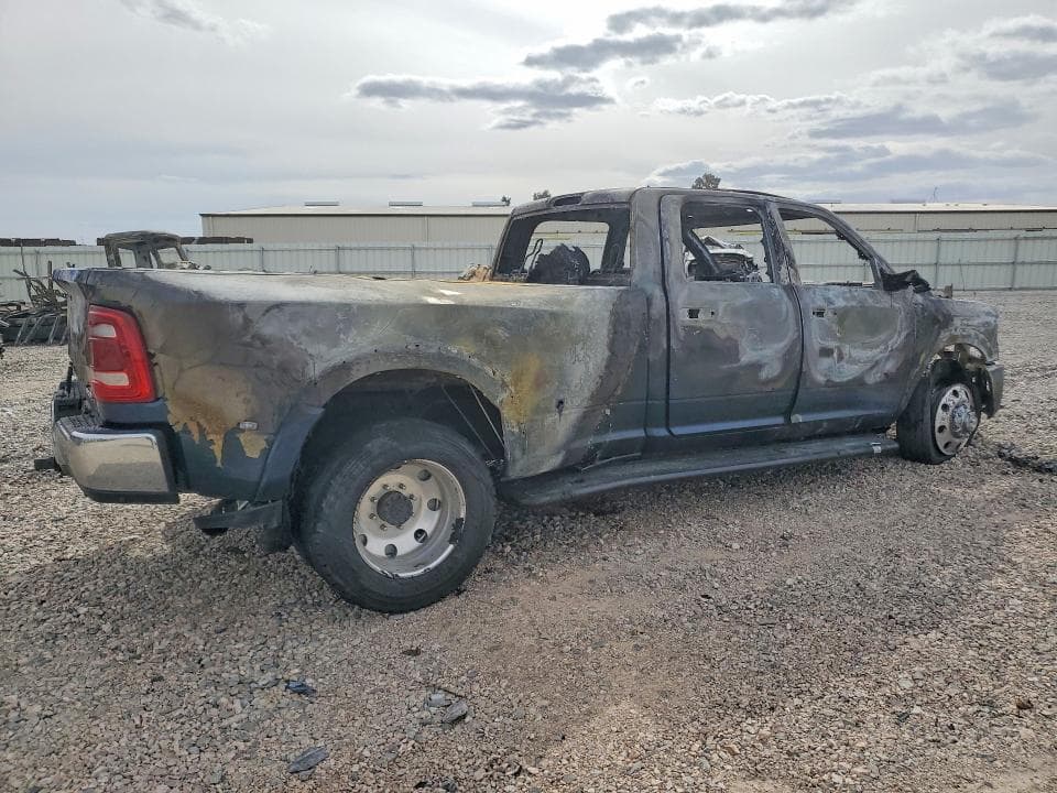 2022 RAM 3500 LARAMIE 3