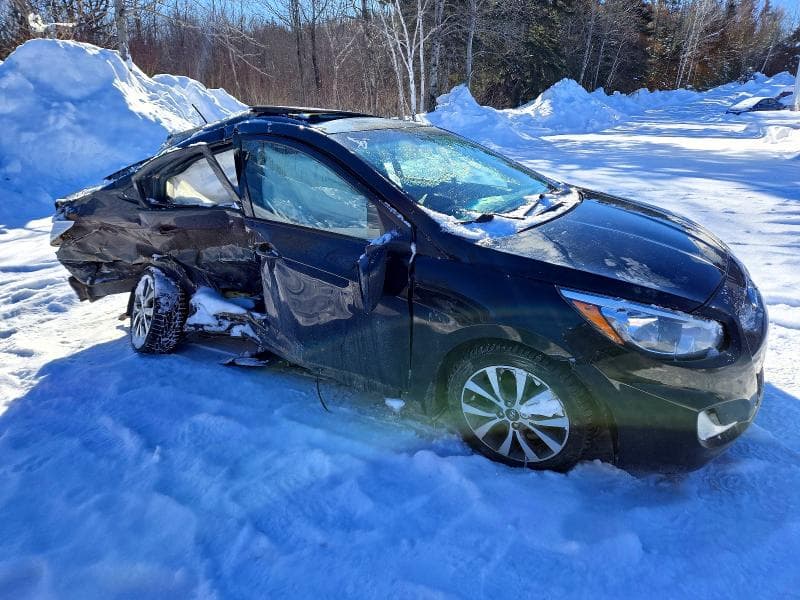 2017 HYUNDAI ACCENT SE 4