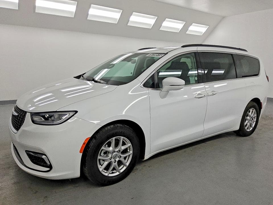 2022 CHRYSLER PACIFICA TOURING L - 1