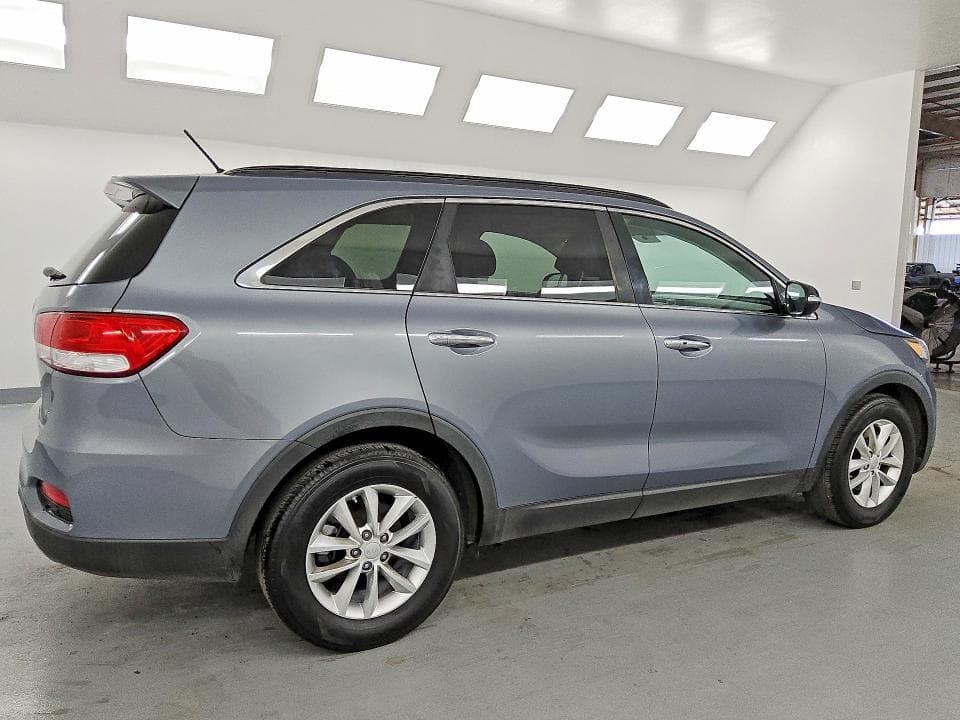 2020 KIA SORENTO S V6 3