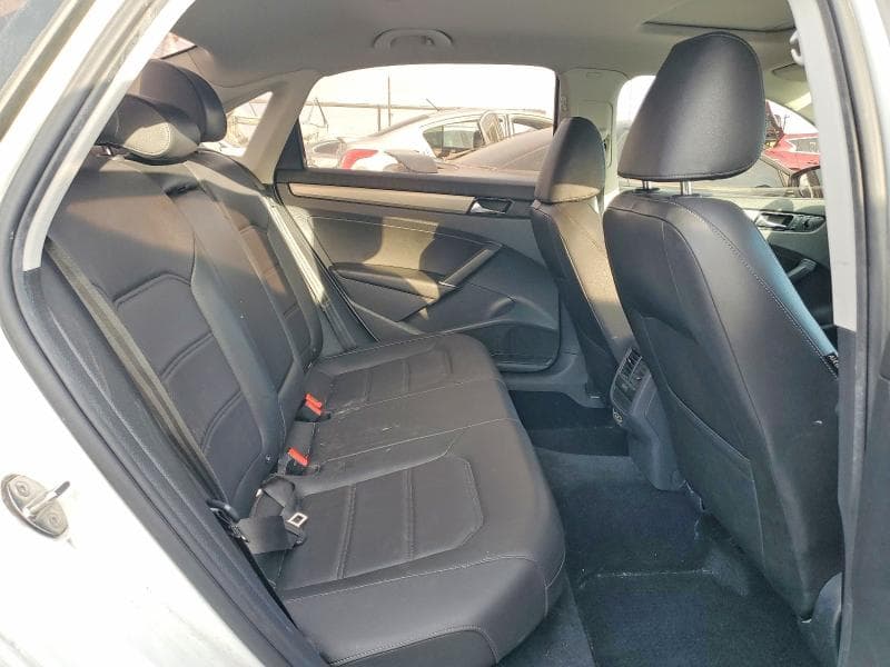 2021 VOLKSWAGEN PASSAT SE 10