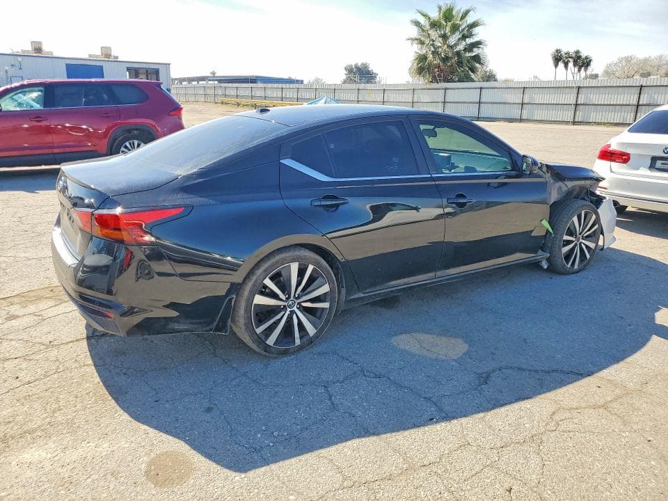 2020 NISSAN ALTIMA SR 3