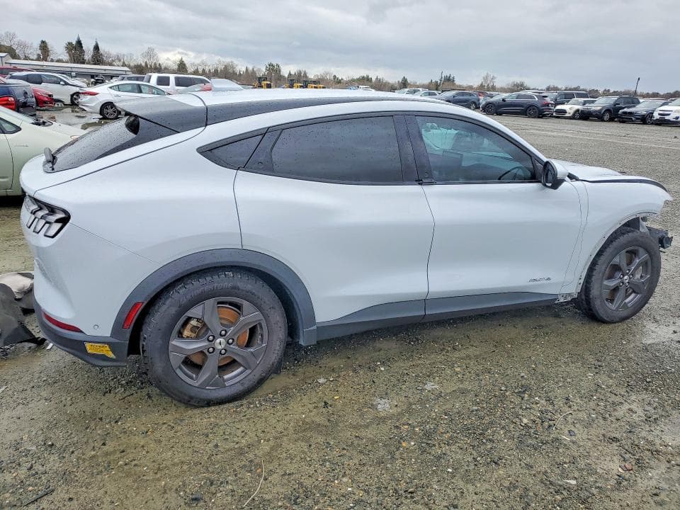 2021 FORD MUSTANG MACH-E SELECT 3