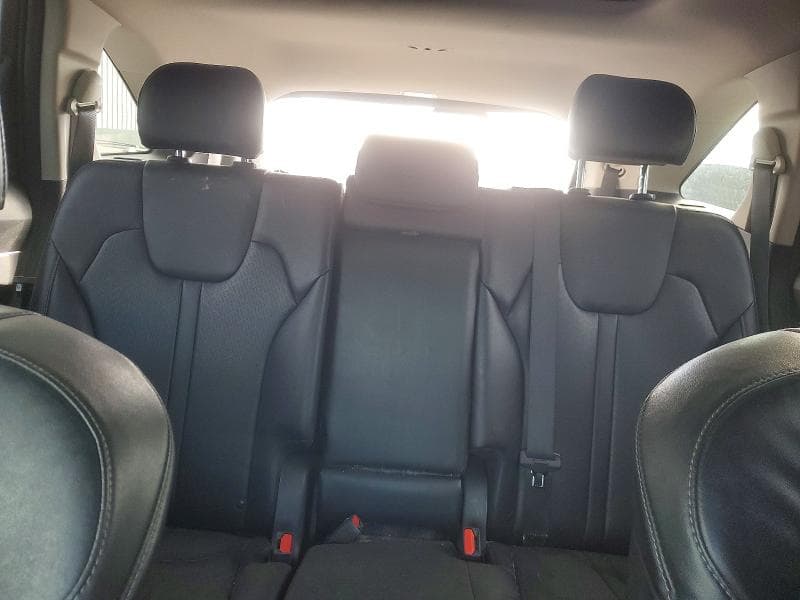 2022 KIA SORENTO S 10