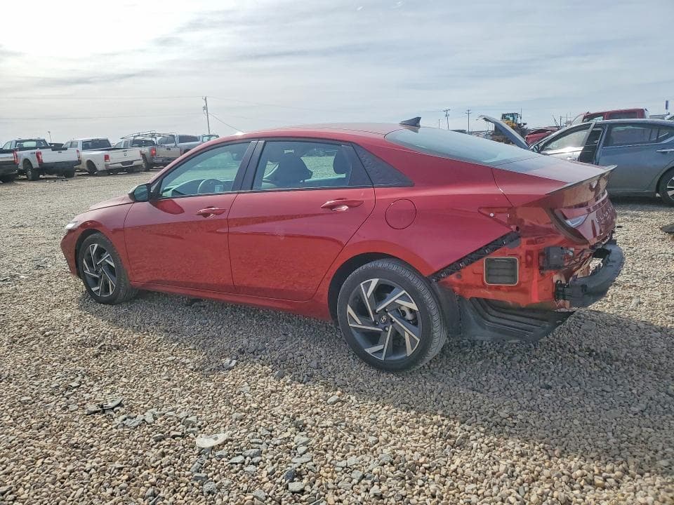 2025 HYUNDAI ELANTRA SEL SPORT 2