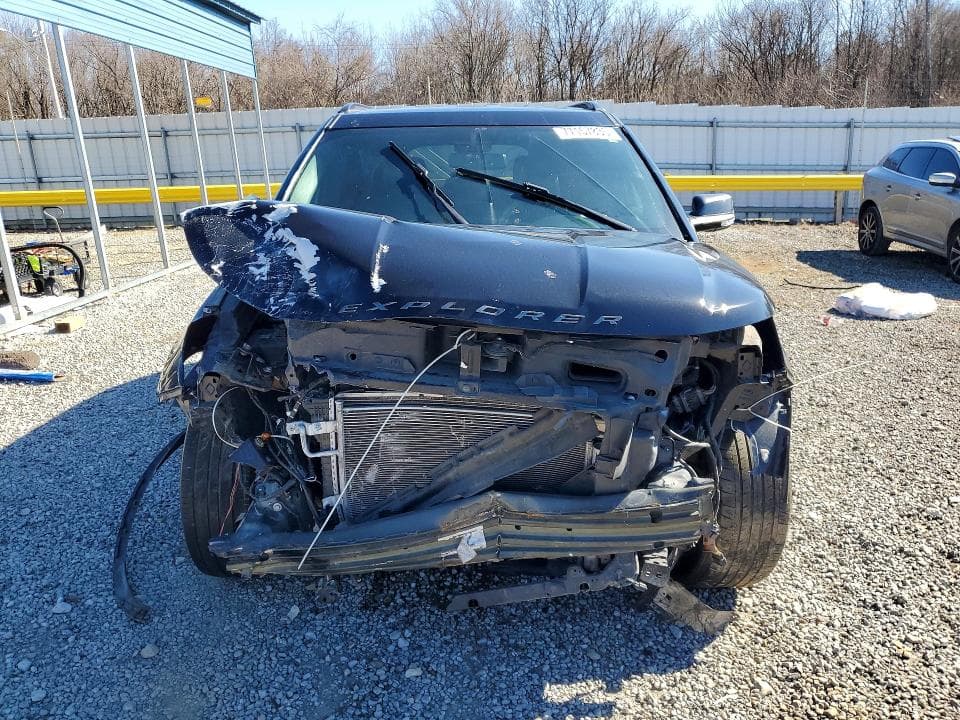 2019 FORD EXPLORER XLT 5