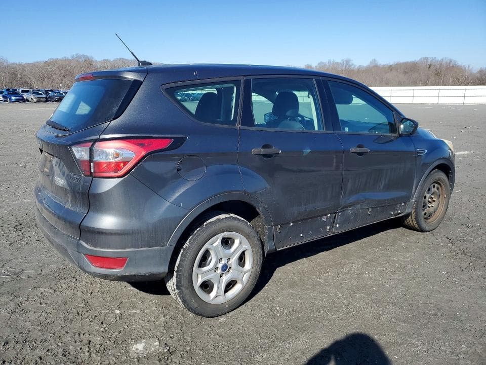 2017 FORD ESCAPE S 3
