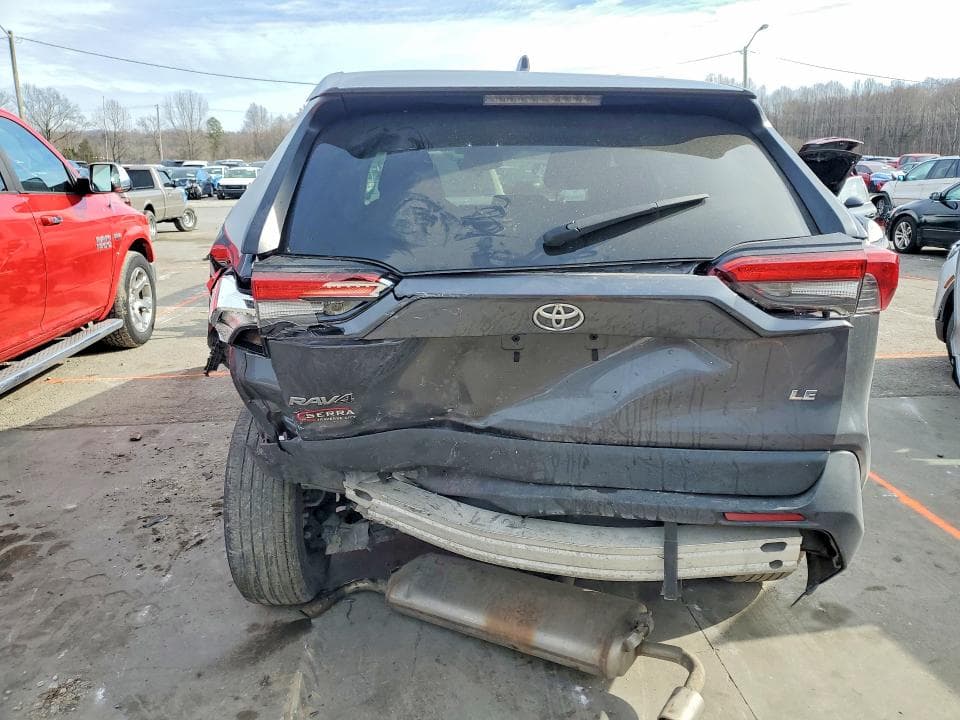 2023 TOYOTA RAV4 LE 6