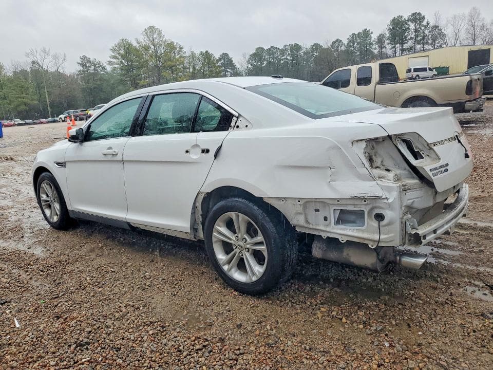 2018 FORD TAURUS SEL 2