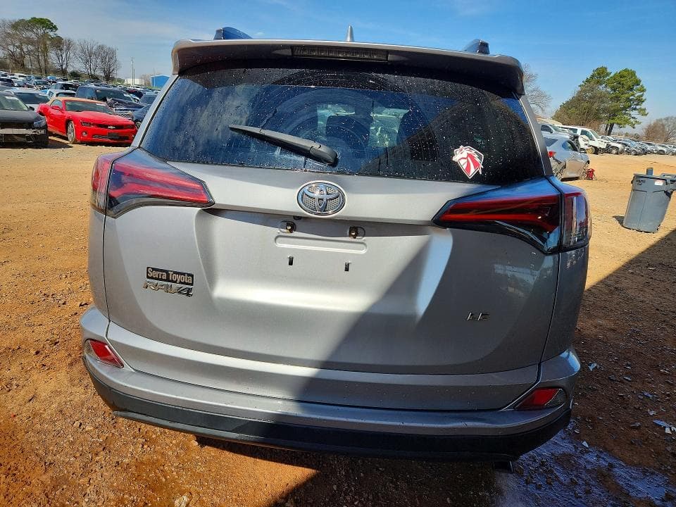 2017 TOYOTA RAV4 LE 6