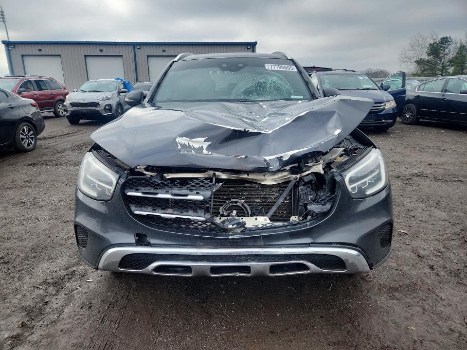 2020 MERCEDES-BENZ GLC 300 5
