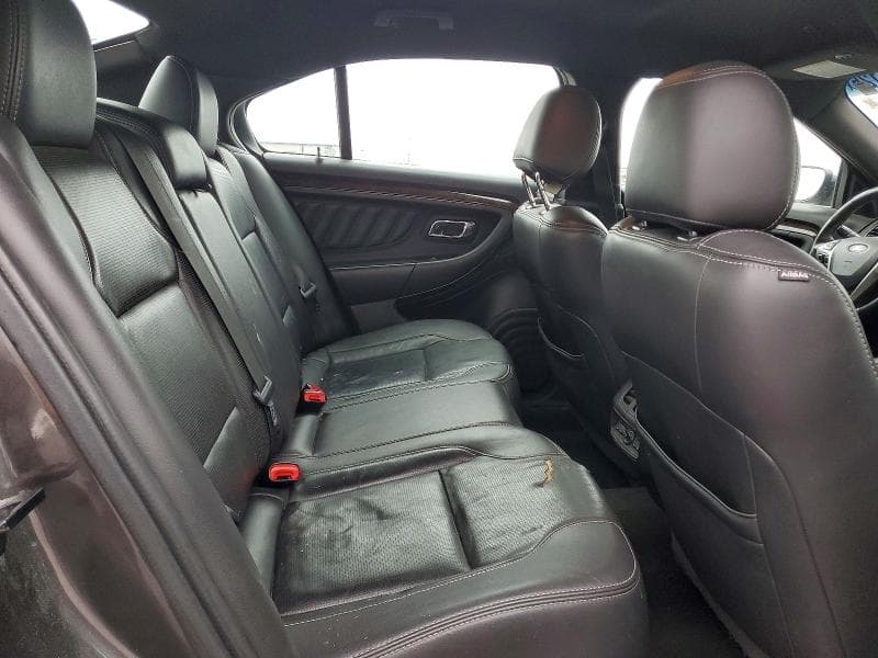 2019 FORD TAURUS LIMITED 10
