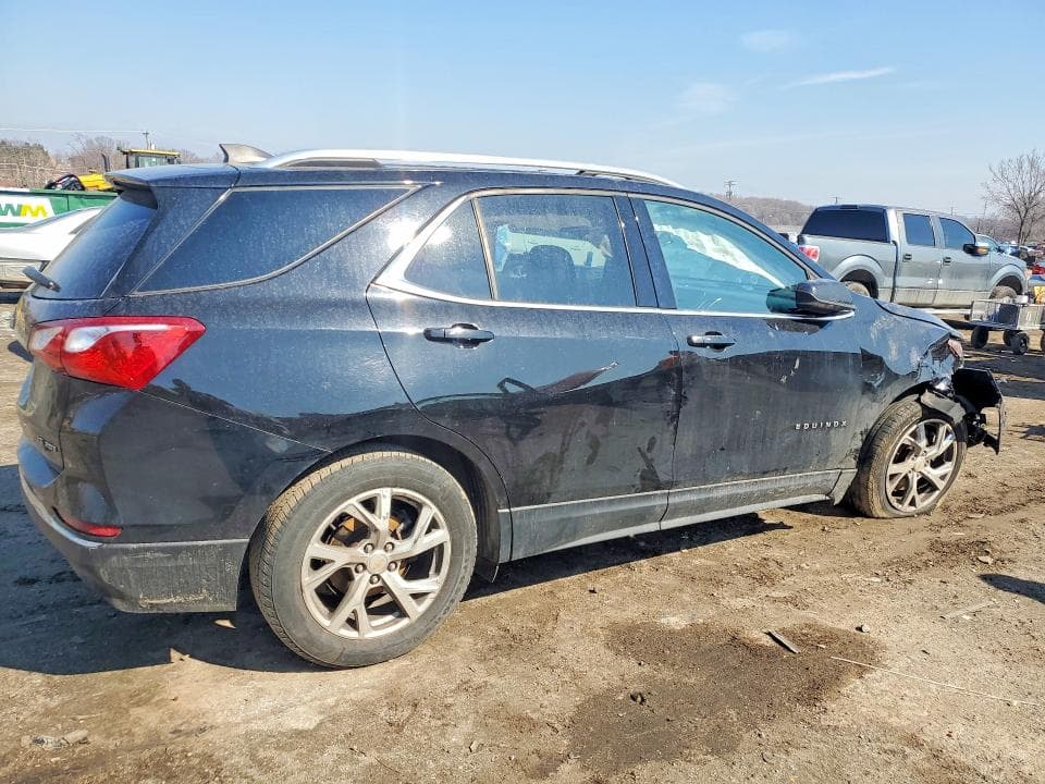 2019 CHEVROLET EQUINOX LT 3