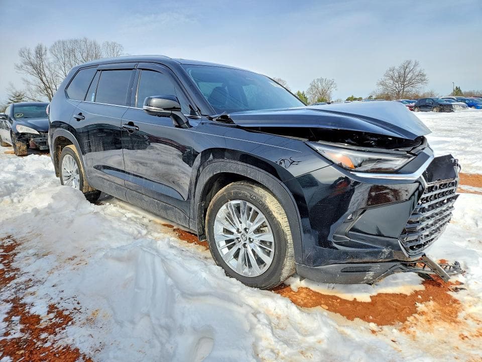 2024 TOYOTA GRAND HIGHLANDER XLE 4