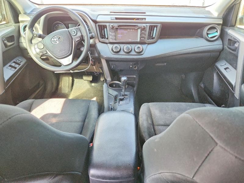 2017 TOYOTA RAV4 LE 8