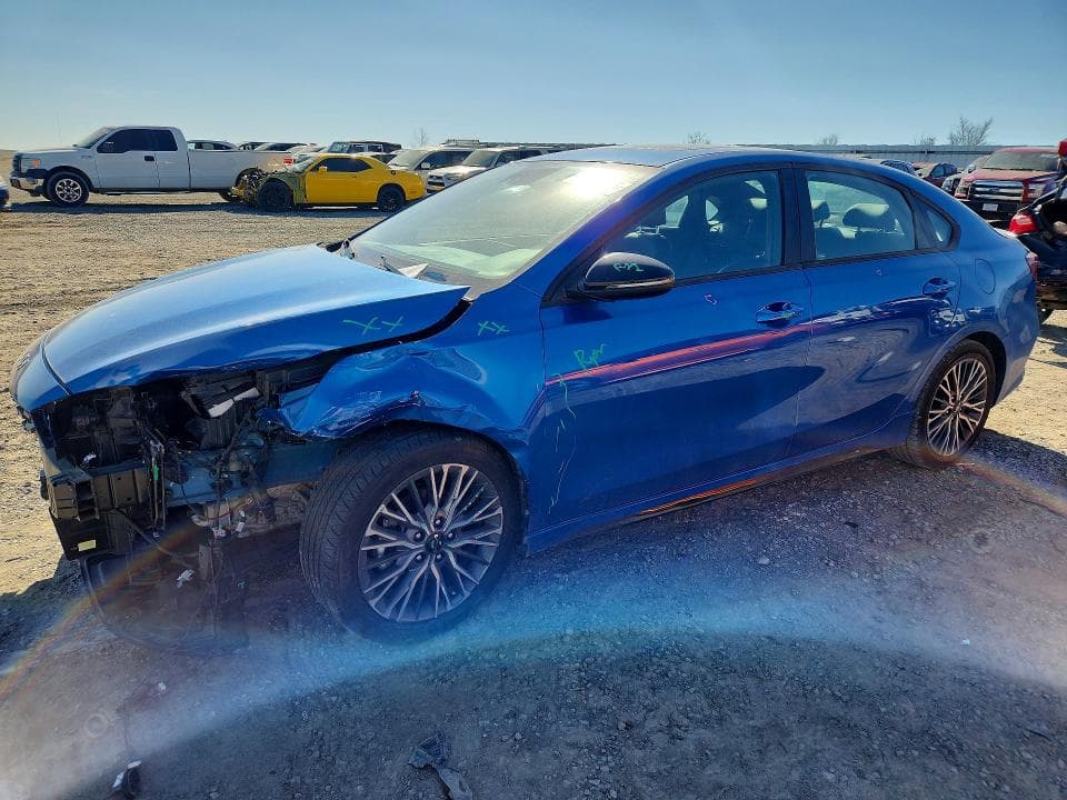 2023 KIA FORTE