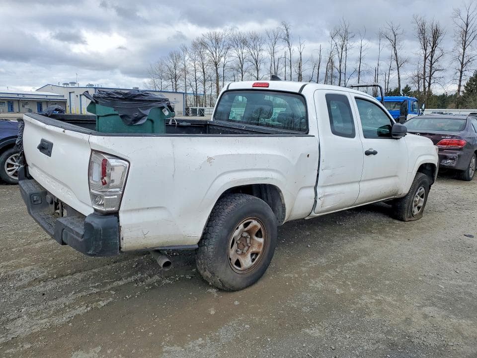 2017 TOYOTA TACOMA SR 3