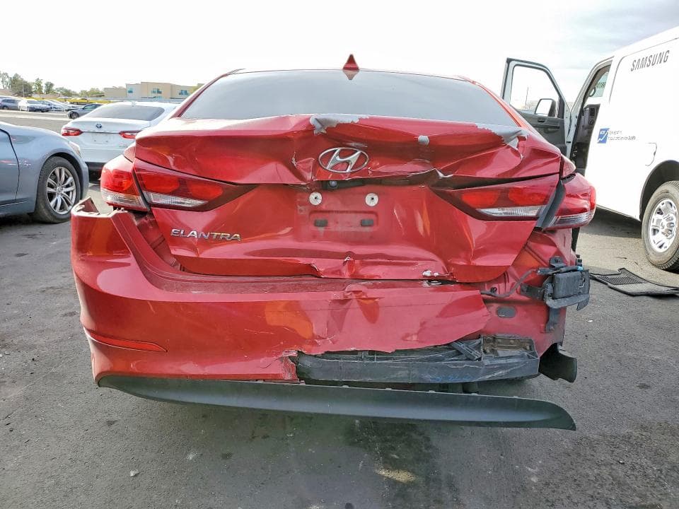 2018 HYUNDAI ELANTRA SEL 6